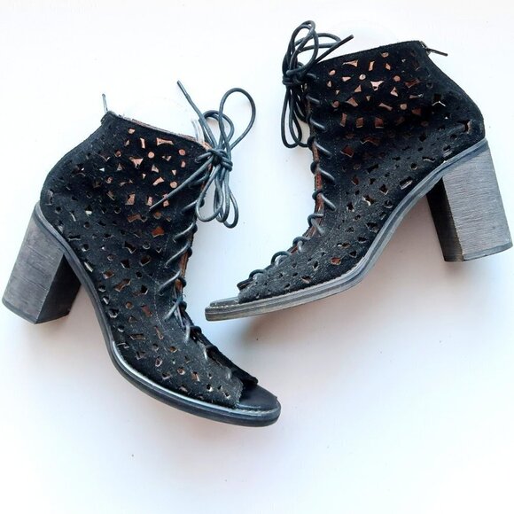 Jeffrey Campbell Shoes - Jeffrey Campbell Black Suede Leather Block Heel Lace-up Sandals Bootie Shoes 8.5